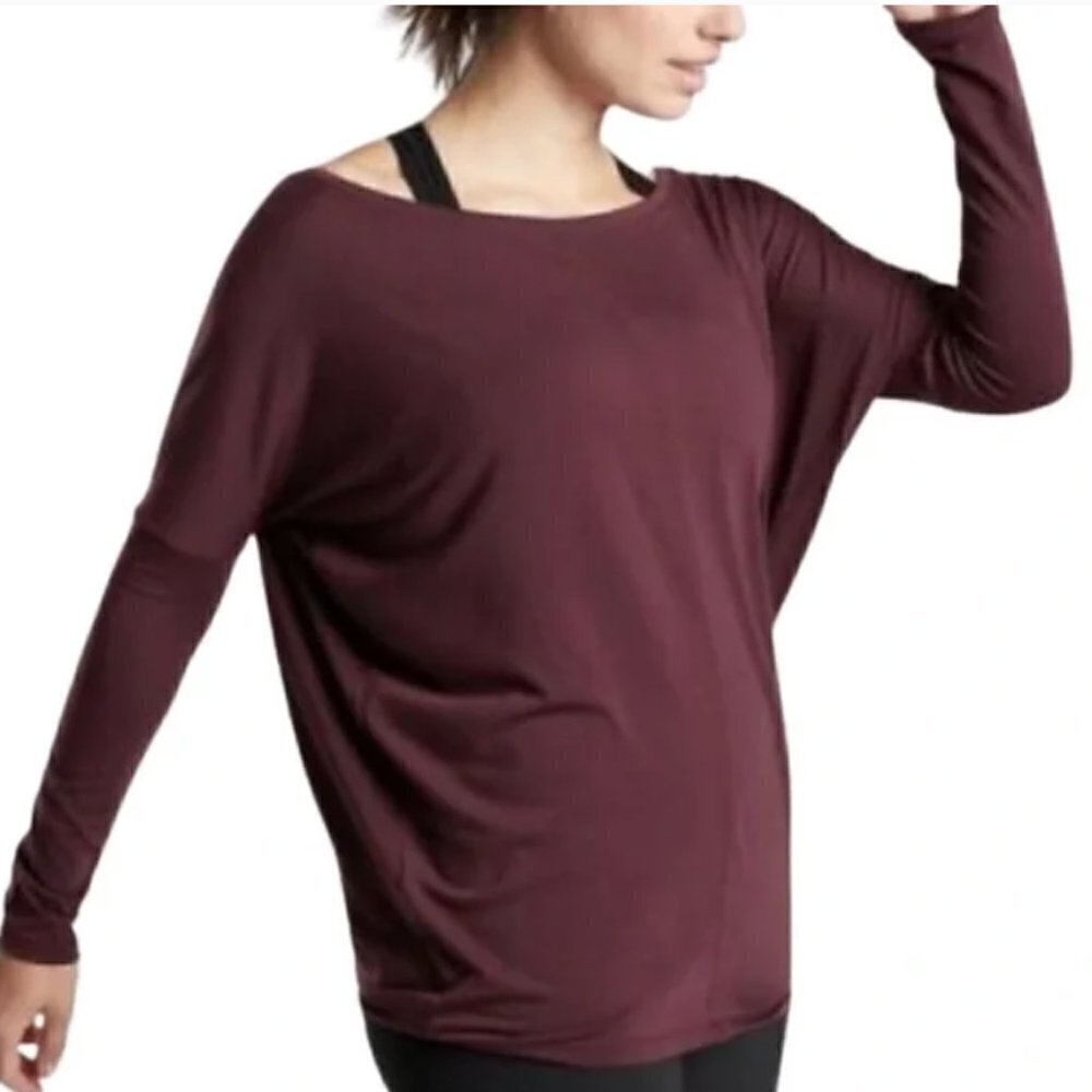 Athleta Essence Flow Maroon Red Long Sleeve XXS